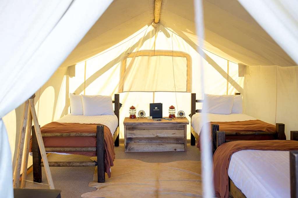 Under Canvas Acadia Surry الغرفة الصورة